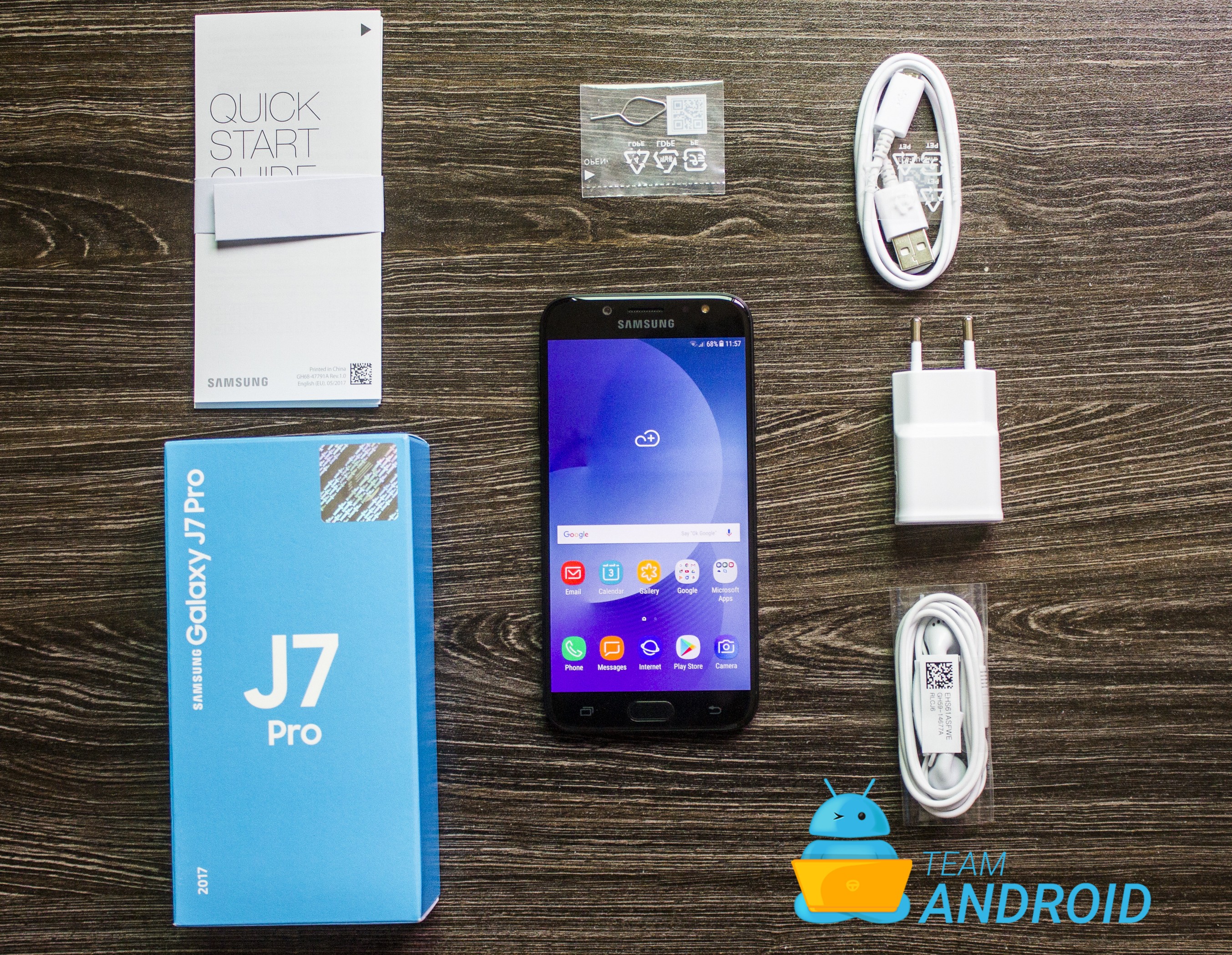 Samsung Galaxy J7 Pro: Unboxing and First Impressions 2