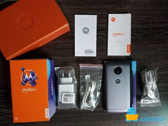 Moto E4 Plus: Unboxing and First Impressions 7