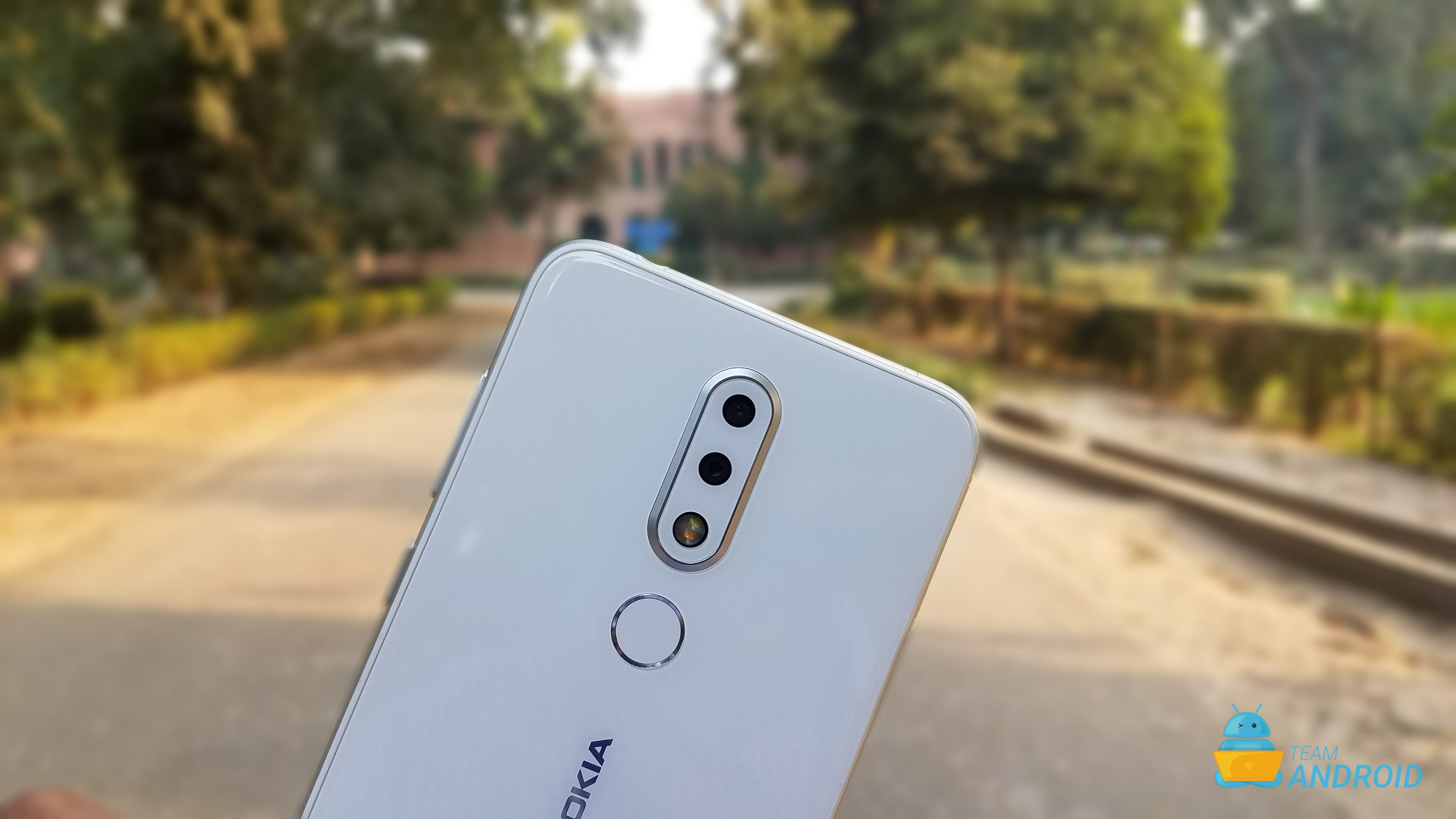 Nokia 6.1 Plus Review: Great Build Quality Meets Android One 4