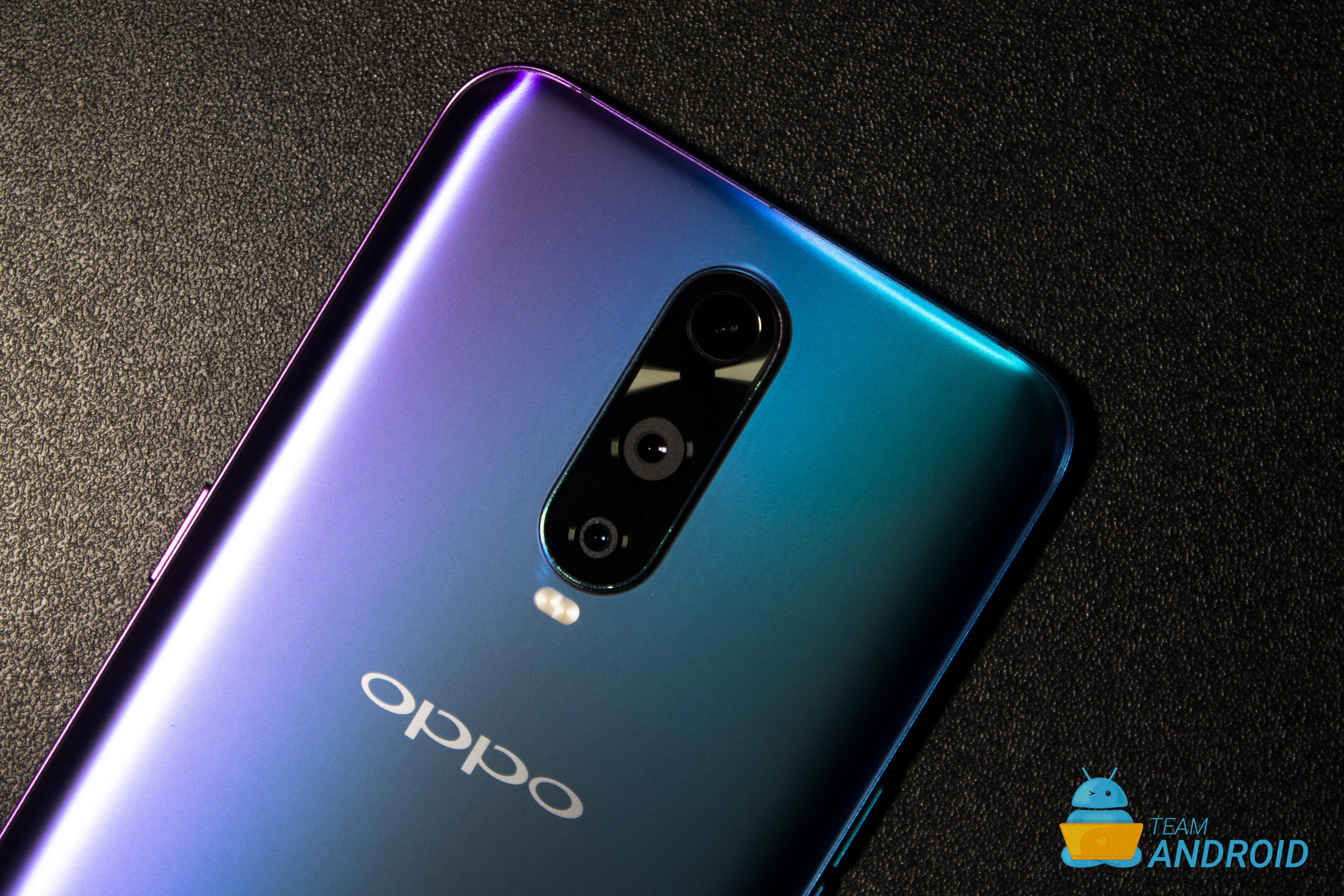 Oppo R17 Pro Review - Beautiful Design with Flagship Hardware 14