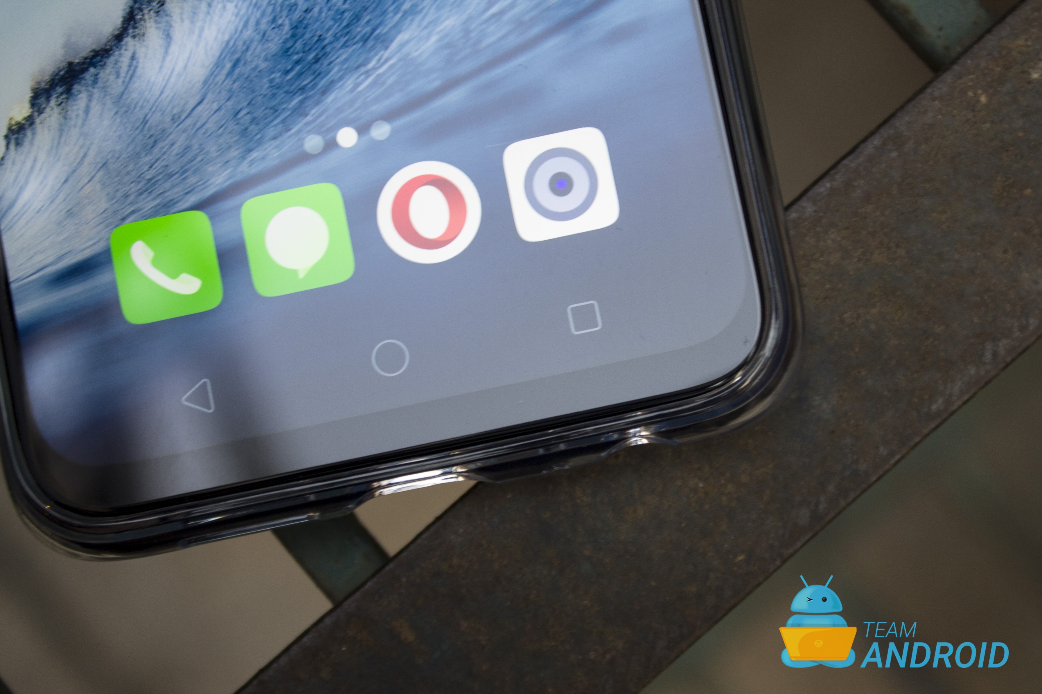 Realme 2 Pro Review: Redefining Budget Flagship Category 29
