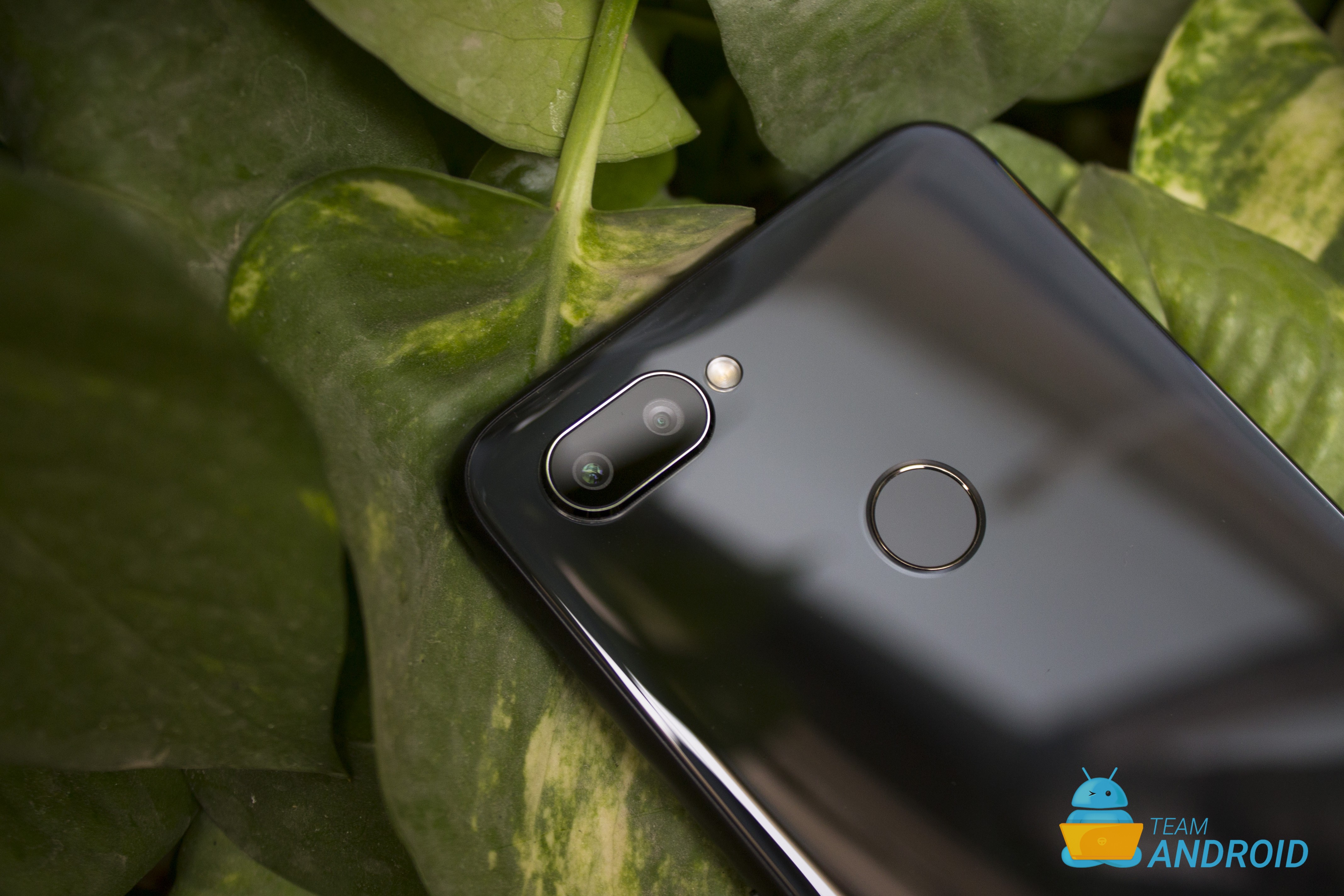 Realme 2 Pro Review: Redefining Budget Flagship Category 13