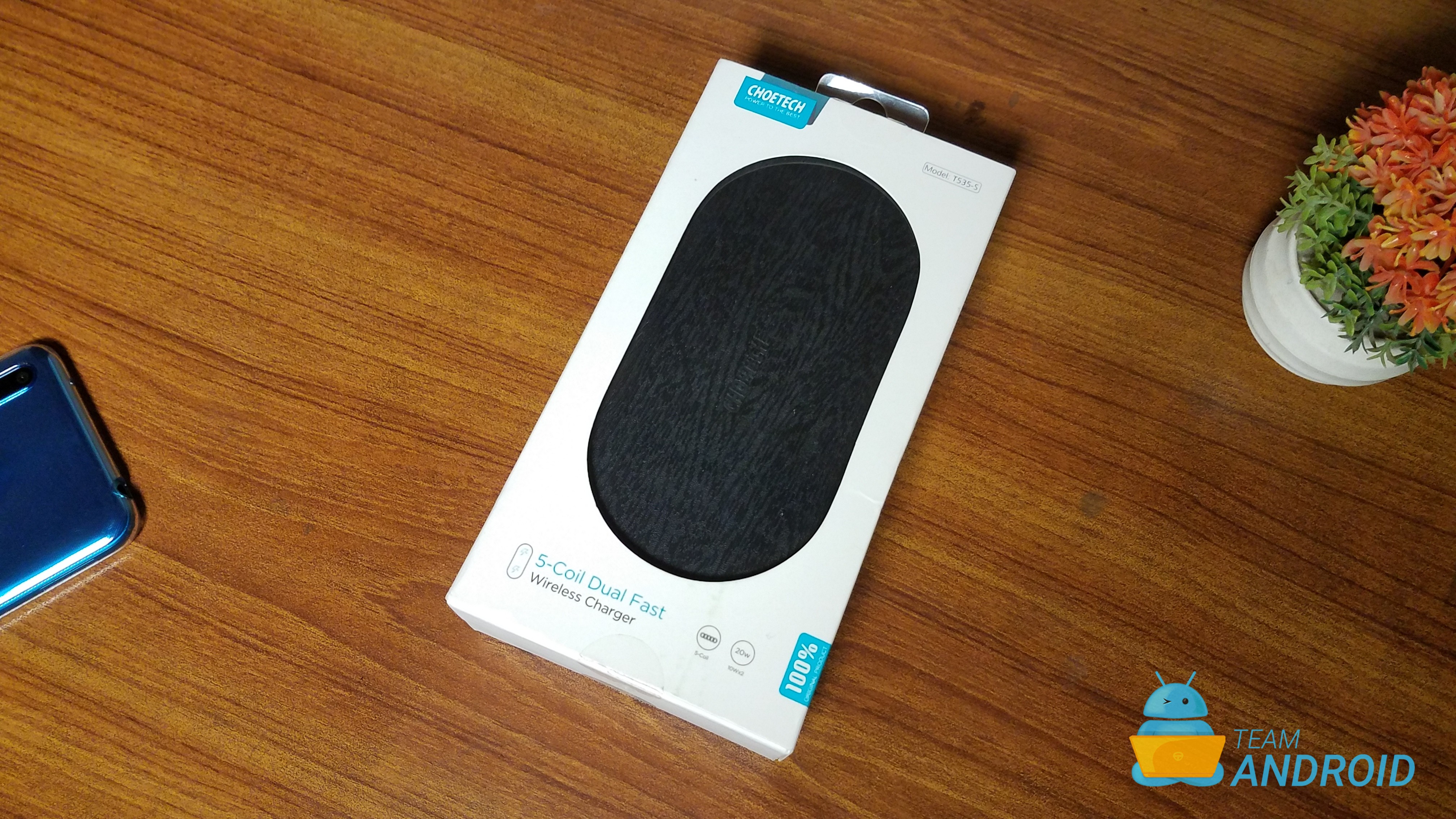 Choetech 5-Coil Dual Fast Wireless Charger