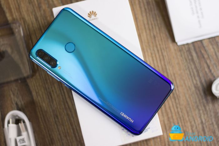 Huawei P30 Lite: Unboxing and First Impressions 4