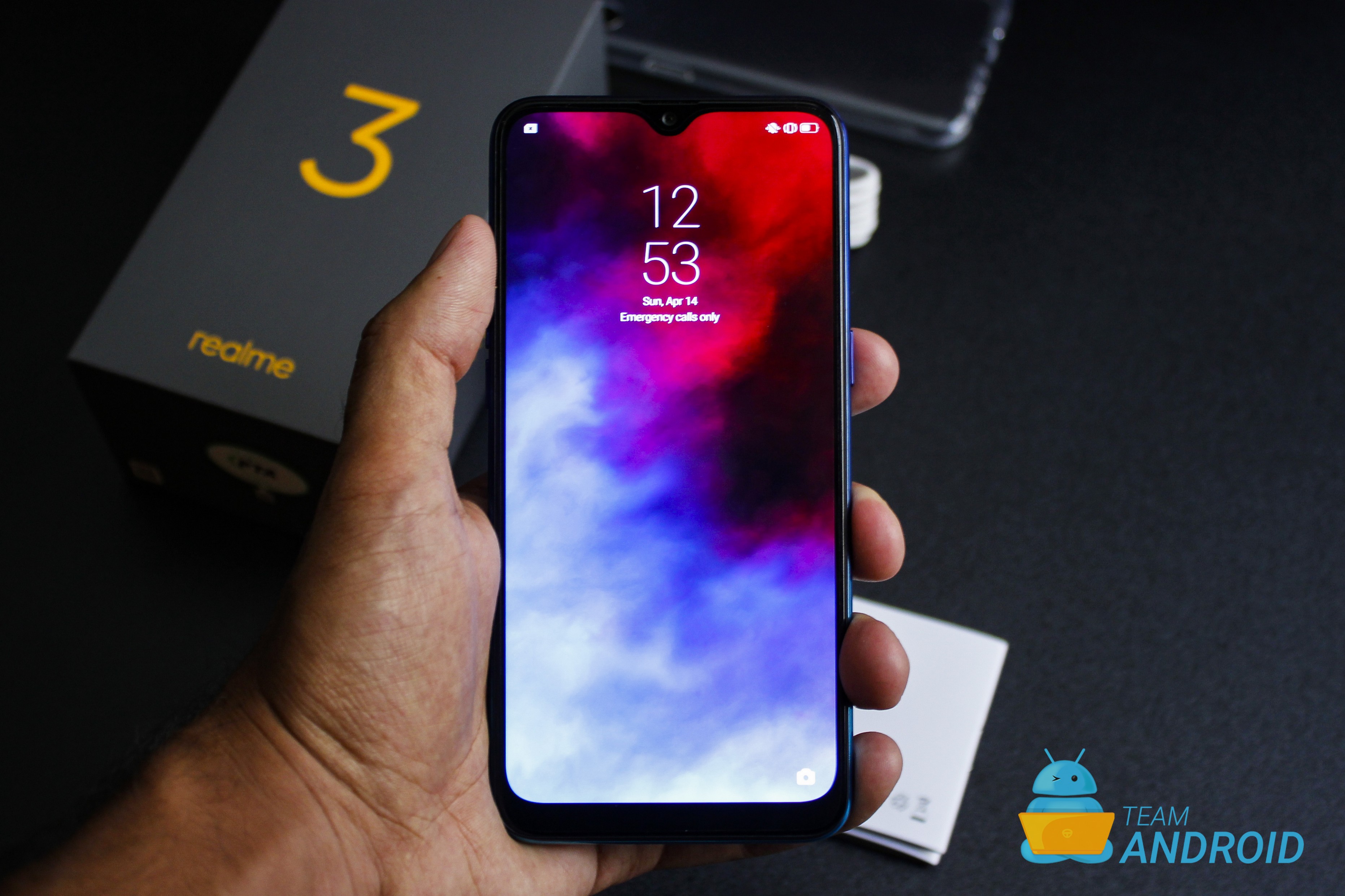 Realme 3: Unboxing and First Impressions 4