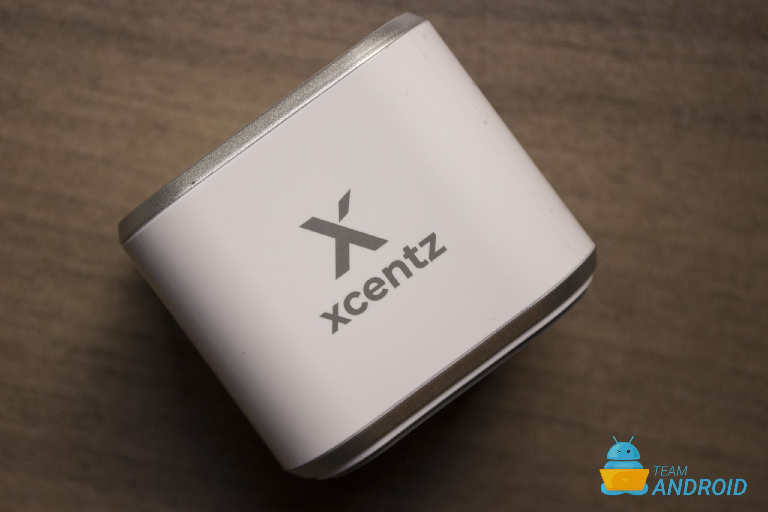 Xcentz 48W 5-Port USB Wall Charger Review 3