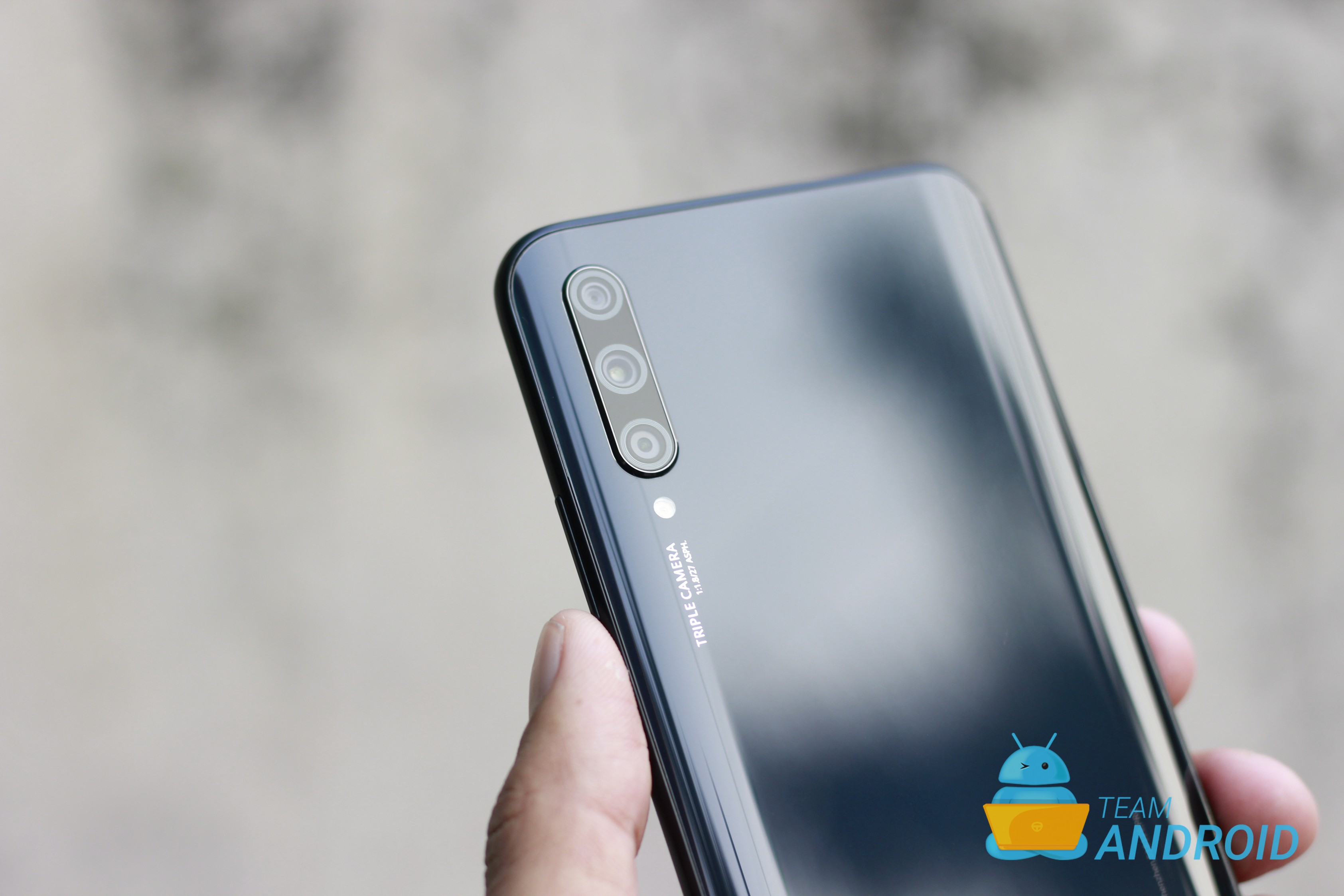 Huawei Y9s Review: Side-Mount Fingerprint Scanner Meets Pop-Up Camera 41
