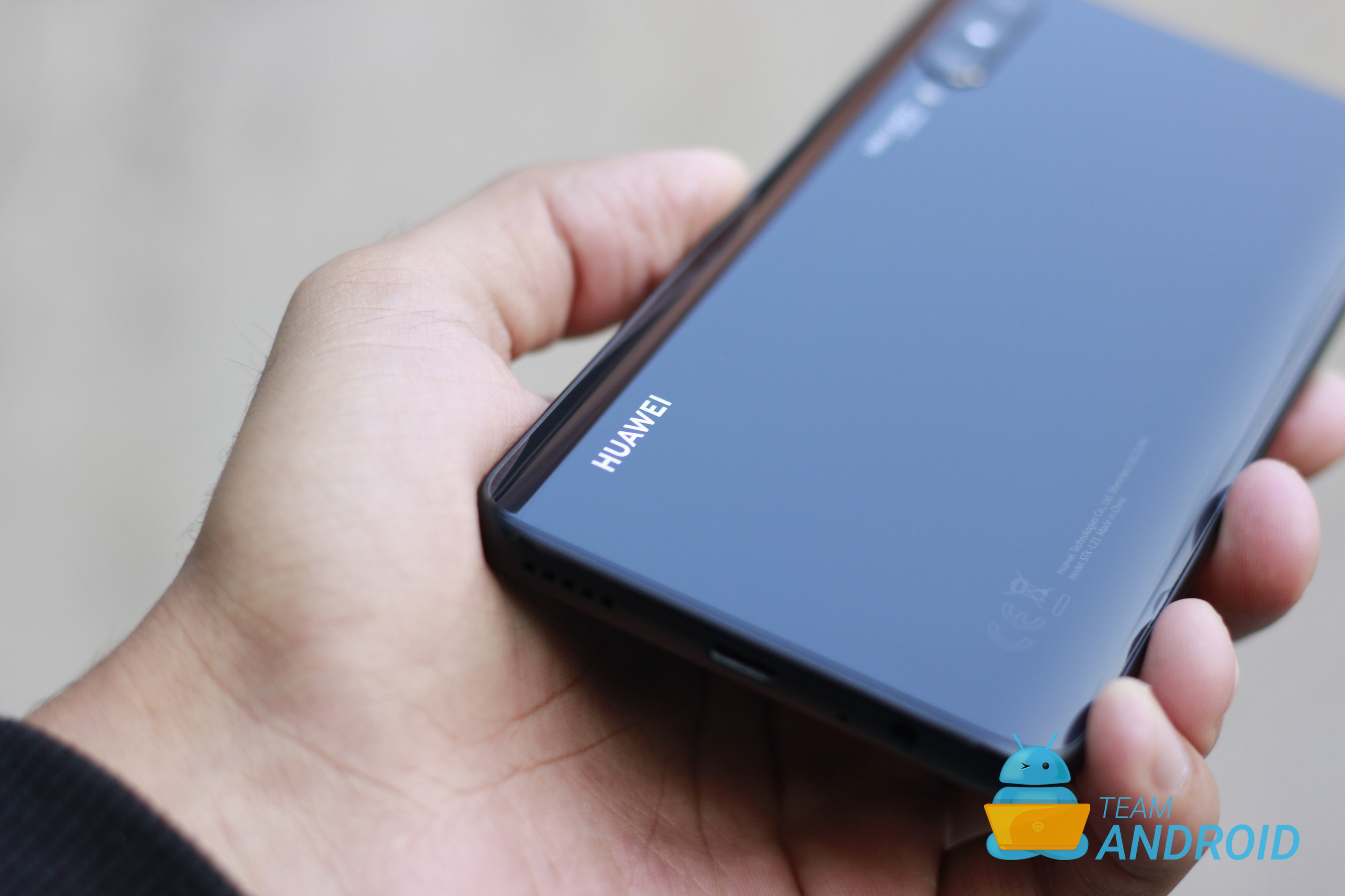 Huawei Y9s Review: Side-Mount Fingerprint Scanner Meets Pop-Up Camera 39